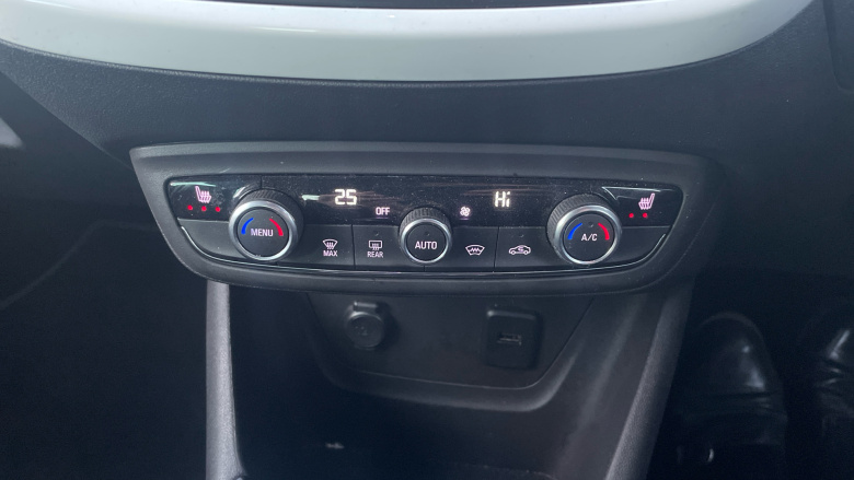 Vauxhall Crossland 1.2 Griffin 5dr Petrol Hatchback